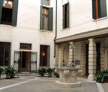 Bed & Breakfast Foresteria Levi Venezia