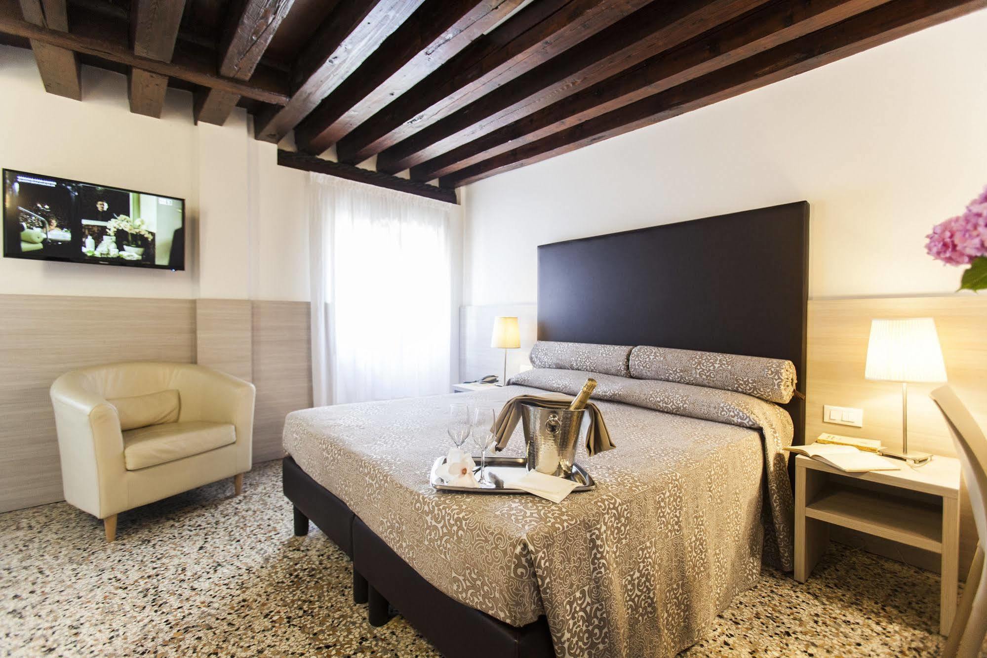 Bed & Breakfast Foresteria Levi Venezia